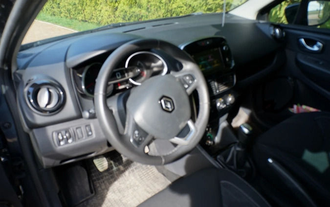Renault Clio cena 36500 przebieg: 125000, rok produkcji 2019 z Kudowa-Zdrój małe 79